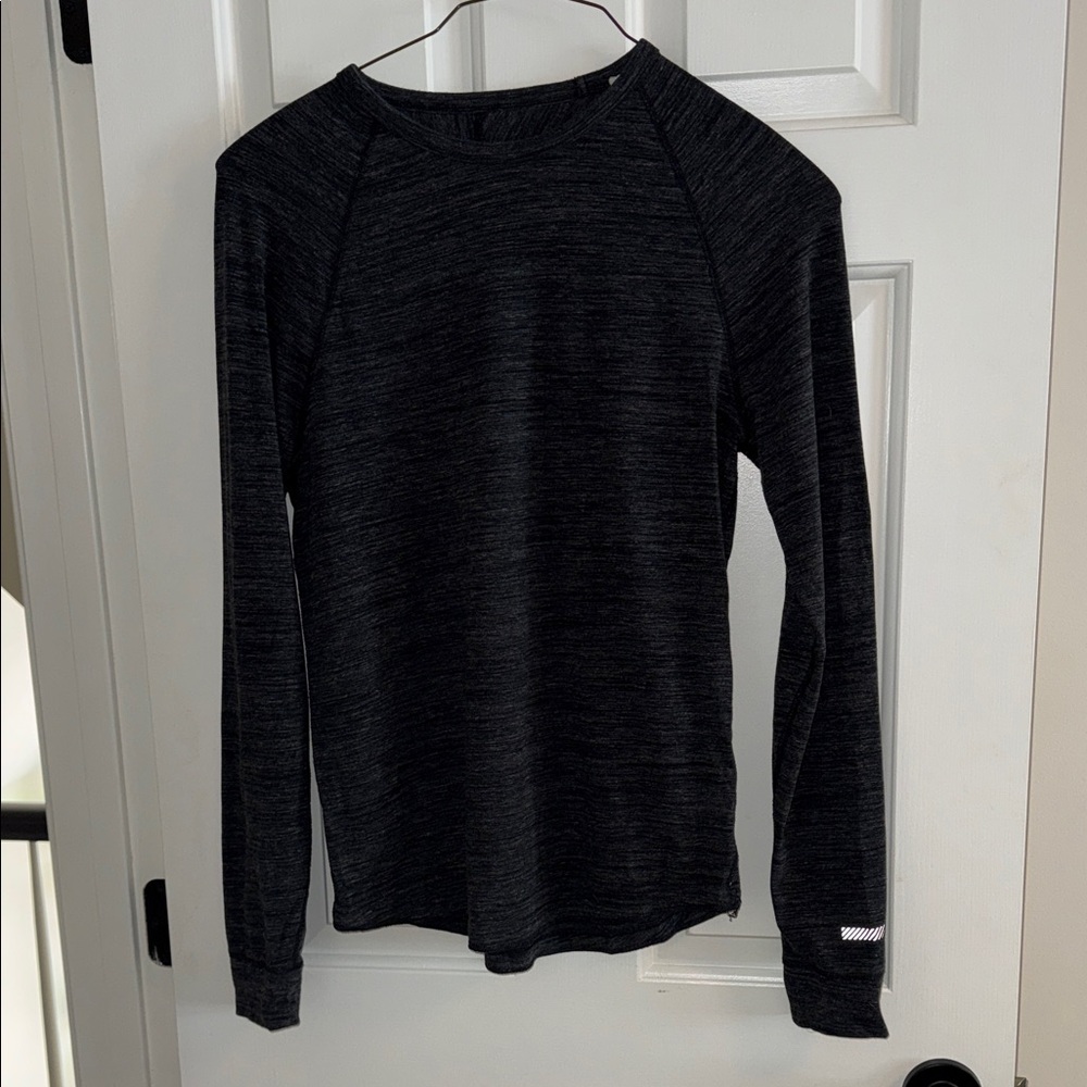 American Eagle Outfitters Charcoal Long Sleeve Tee